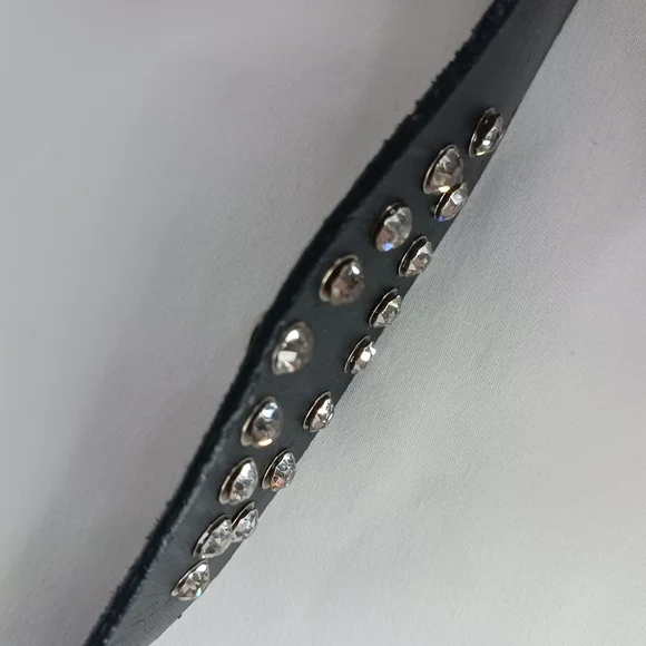 Black Leather Rhinestone Cuff. - Picture 4 of 7